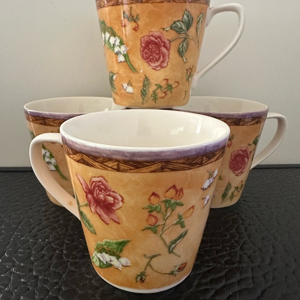 222 Fifth ceramic mugs with floral rose motif coffee cups